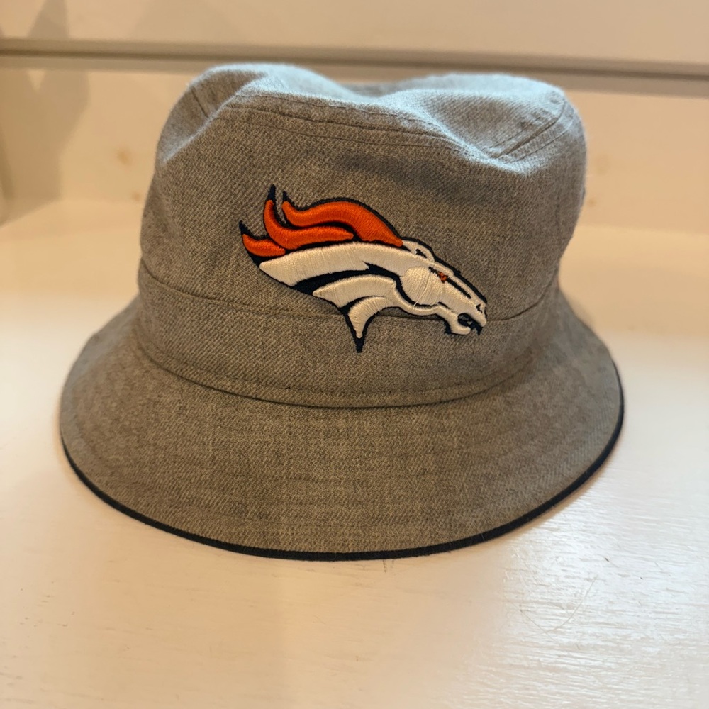 Denver Broncos bucket hat